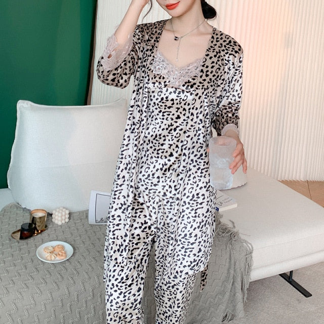 The Animal Print Comfy Cute Pajamas Set For Women