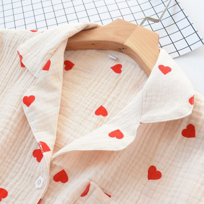 The Red Heart Print Pajama Set 2 Piece Sleepwear
